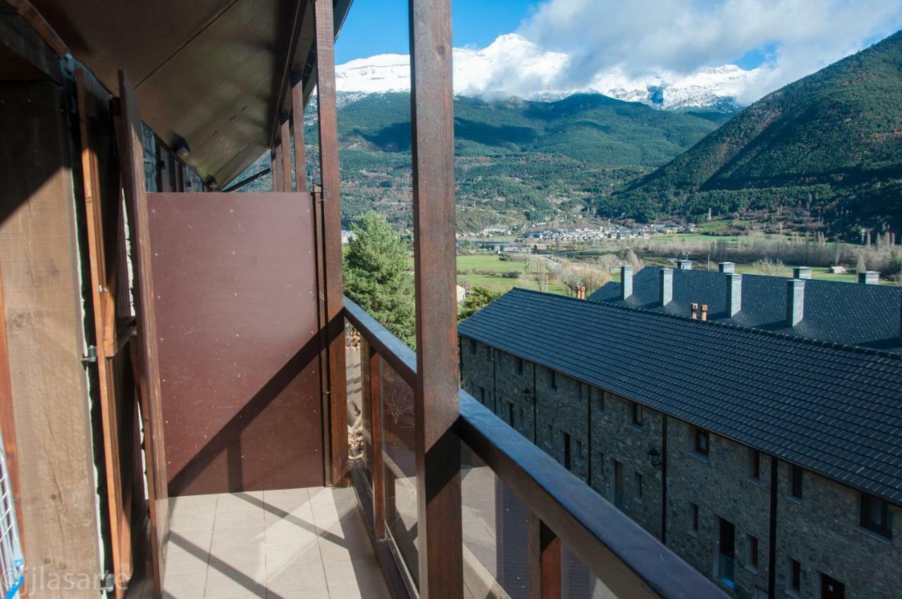Apartament Duplex Altos De Santiago Buhardilla Villanúa Zewnętrze zdjęcie